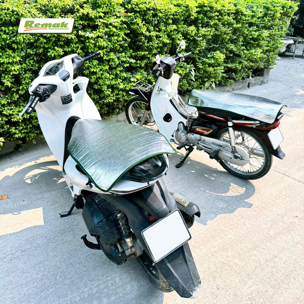 Tấm chống nóng yên xe máy